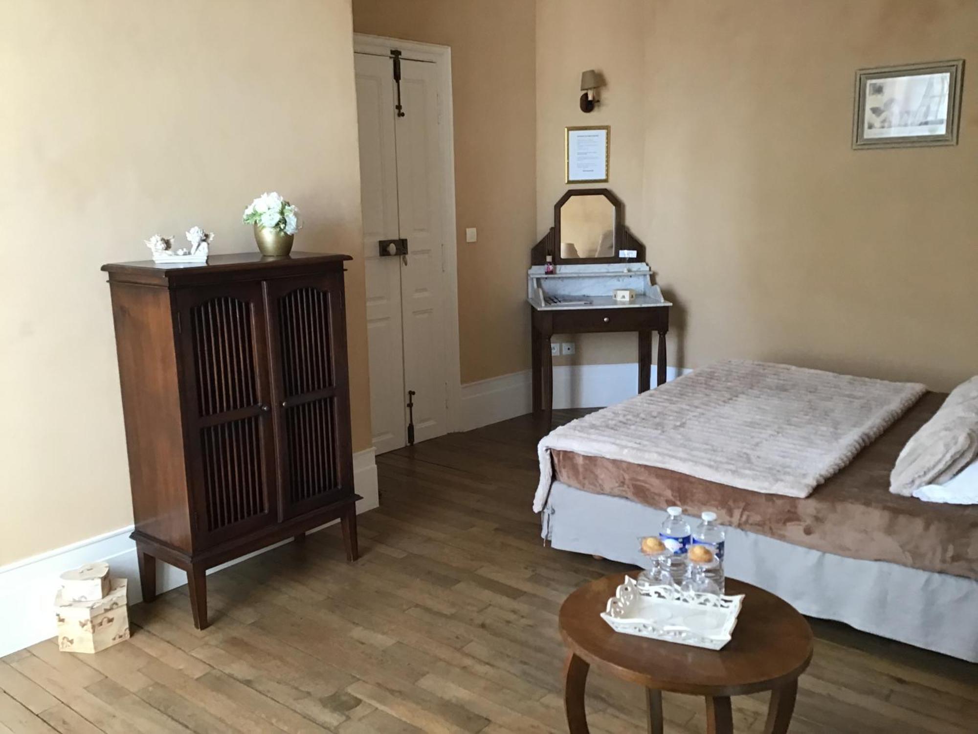 Aux Anges Gardiens Carcassonne Zewnętrze zdjęcie