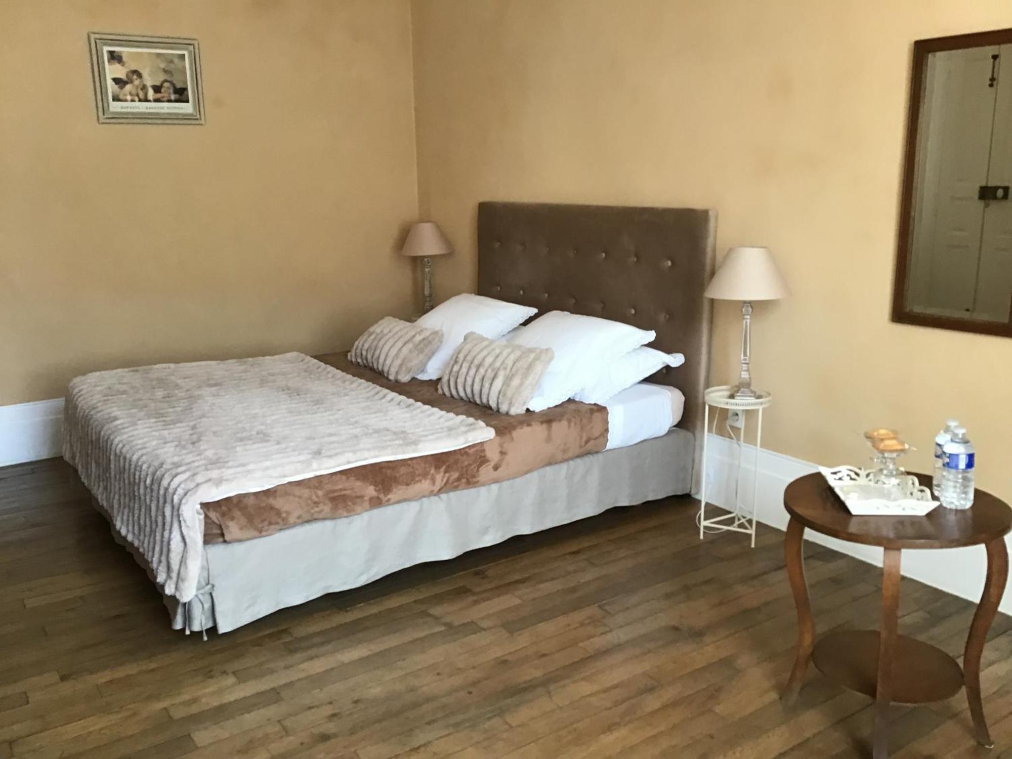 Aux Anges Gardiens Carcassonne Zewnętrze zdjęcie